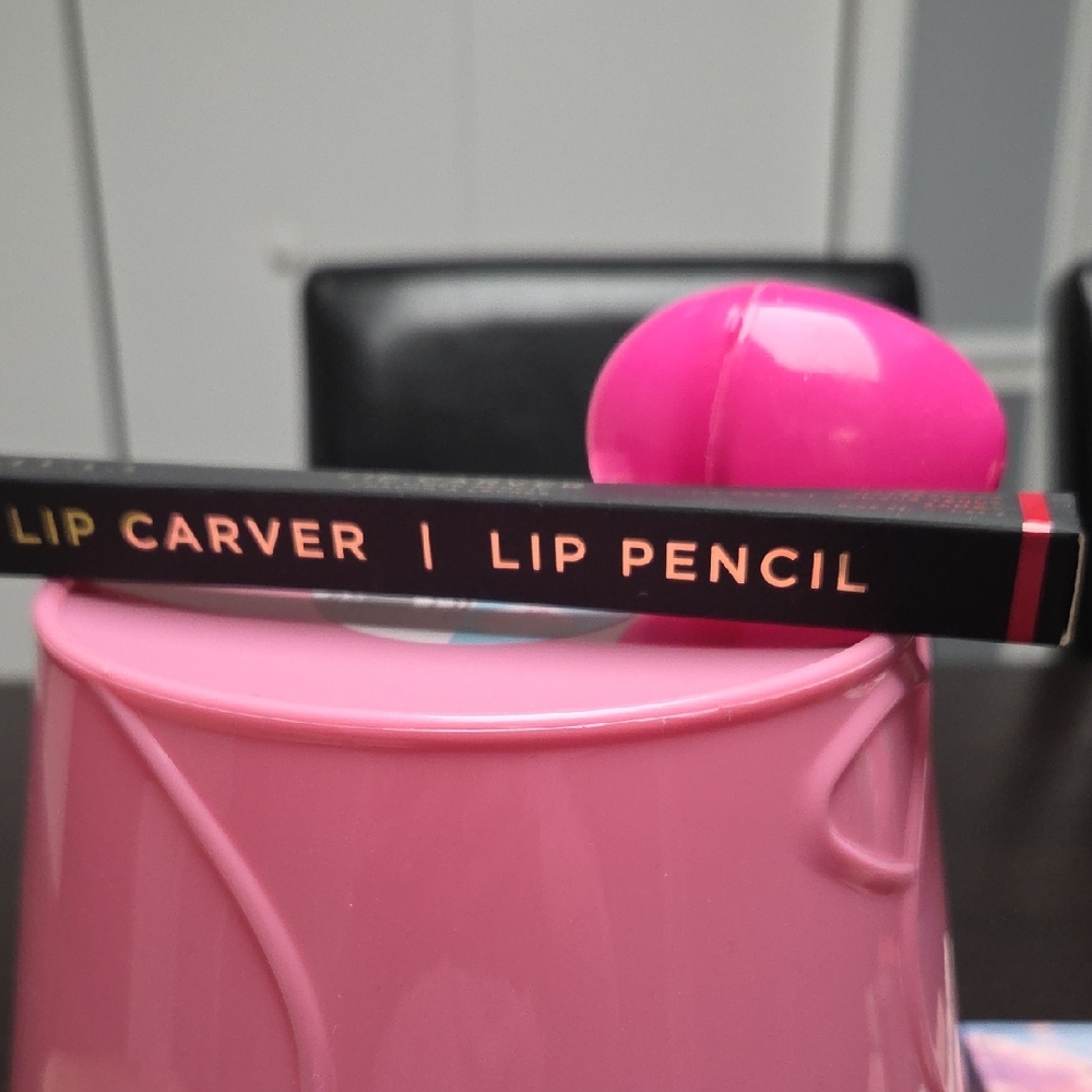 Lip Carver Lip Pencil - Samba Color